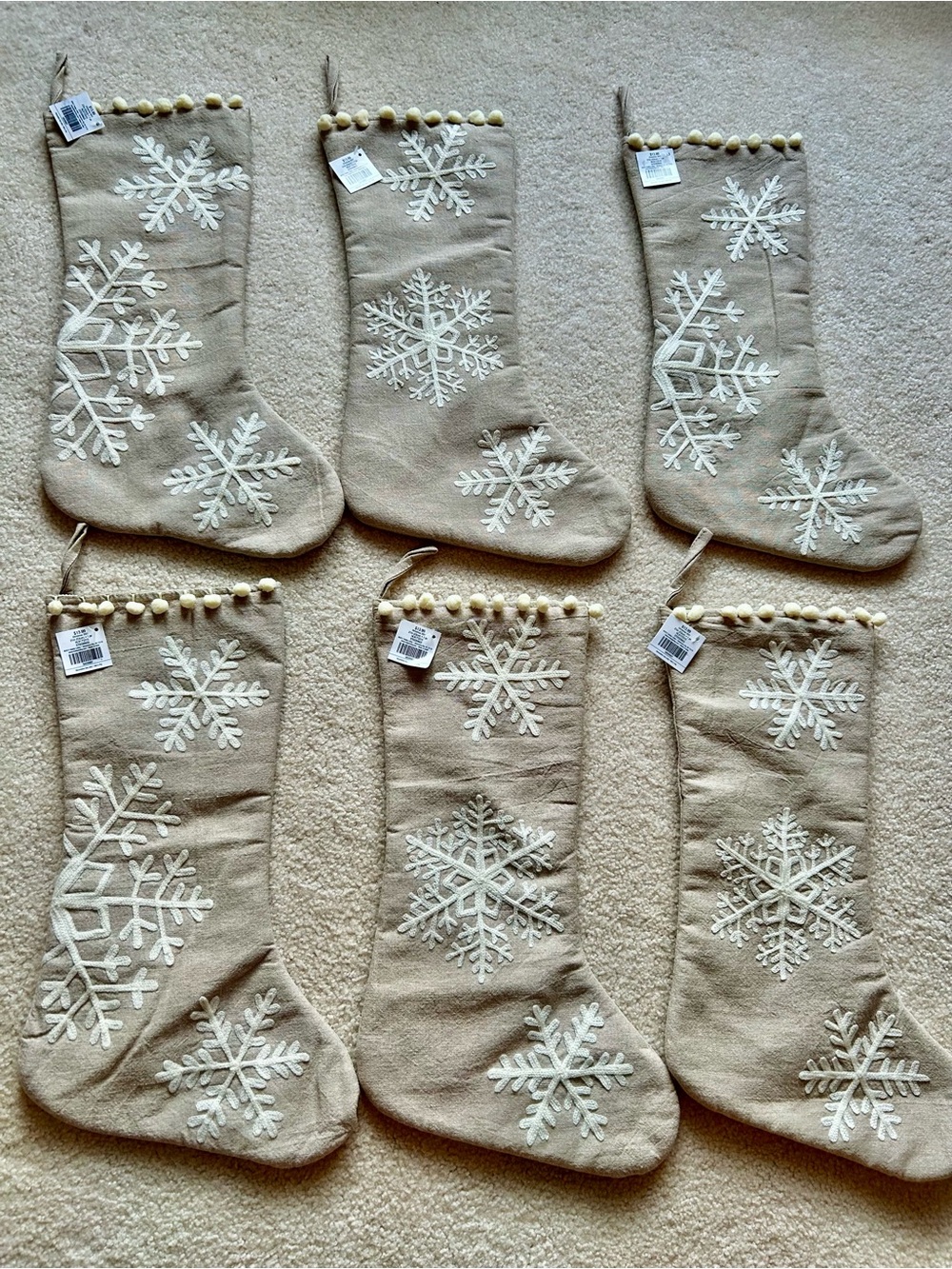 6 Beige & White Snowflake Pattern Christmas Stockings NWT